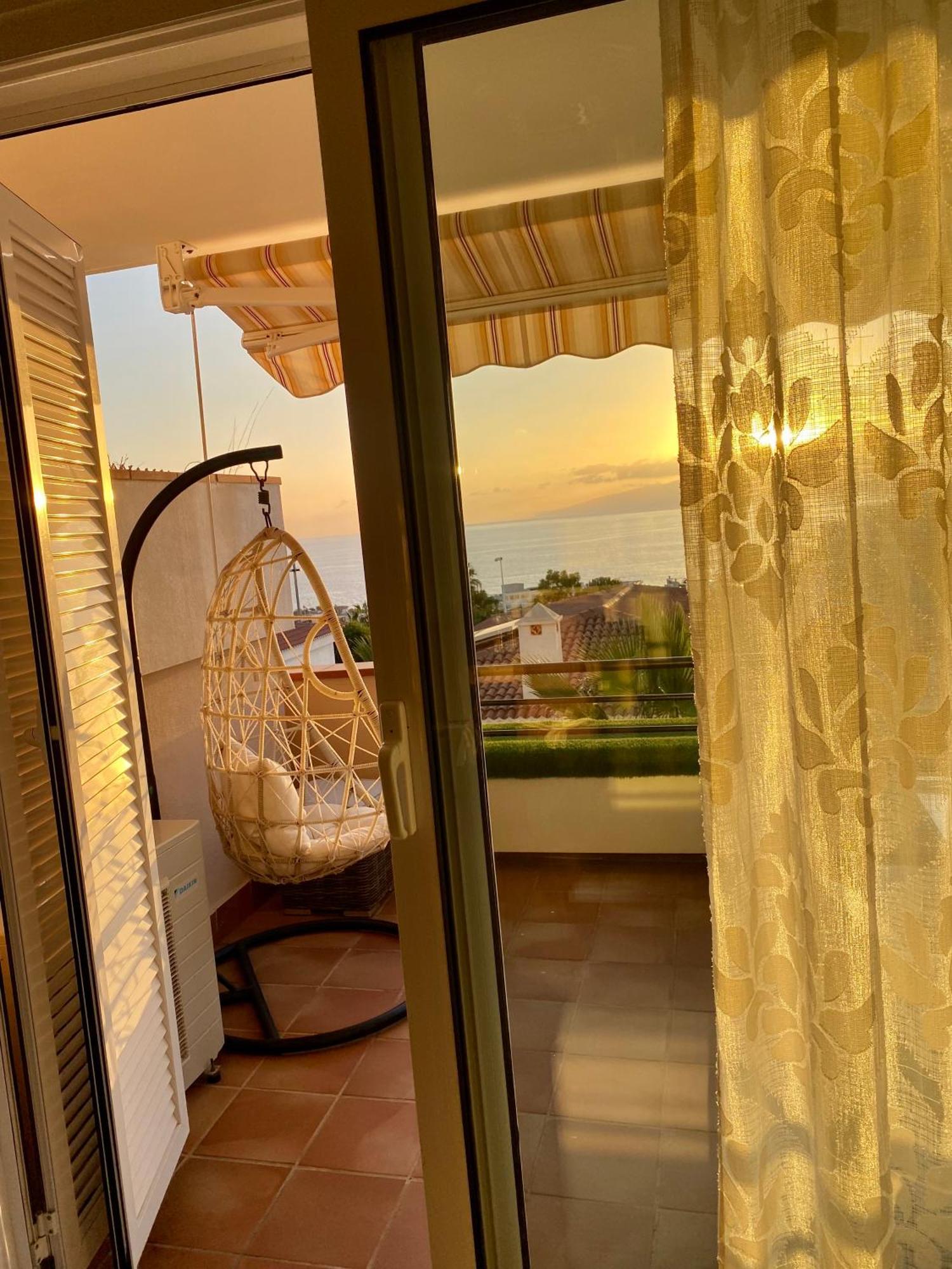 Apartment With Spectacular View In Puerto Santiago Puerto de Santiago  Exterior foto