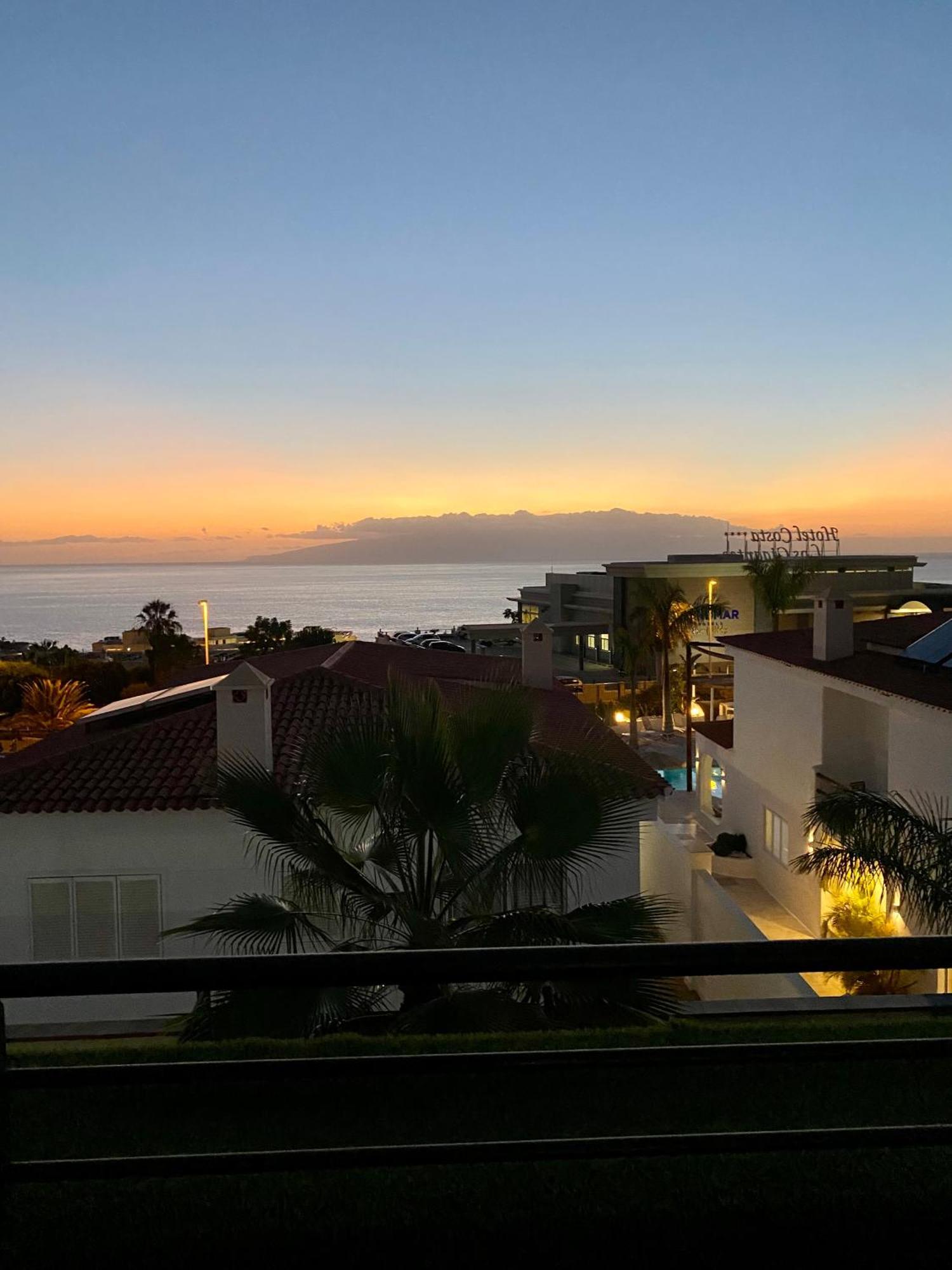 Apartment With Spectacular View In Puerto Santiago Puerto de Santiago  Exterior foto